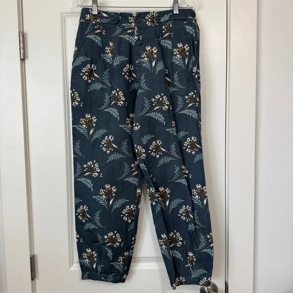 Sundance Teal Floral Cropped Pants - Picture 3 of 11
